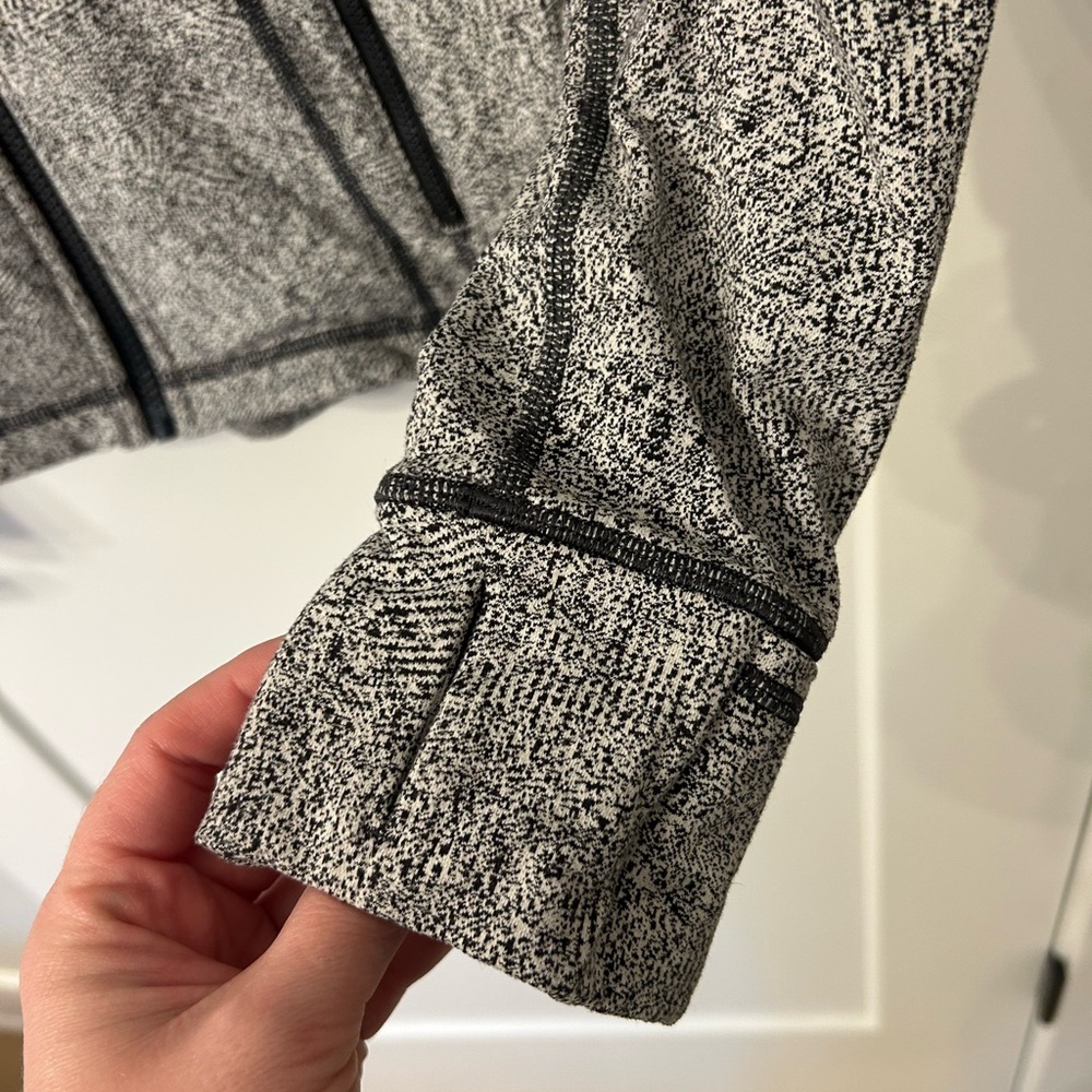 Lululemon Define Jacket - image 7
